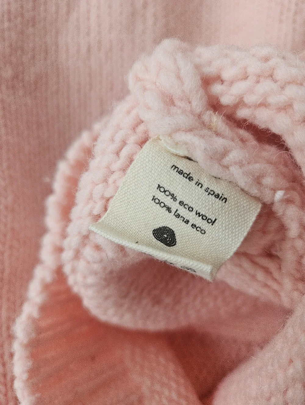 babaa wool pink vest